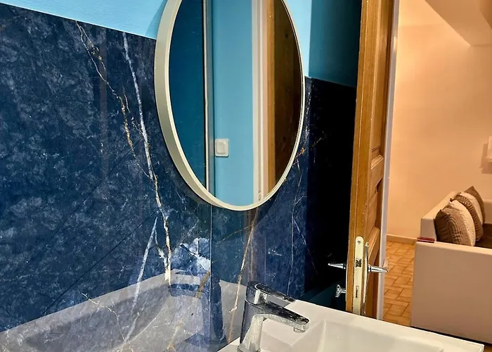 - 2 - Centre Διαμέρισμα Καρκασόν